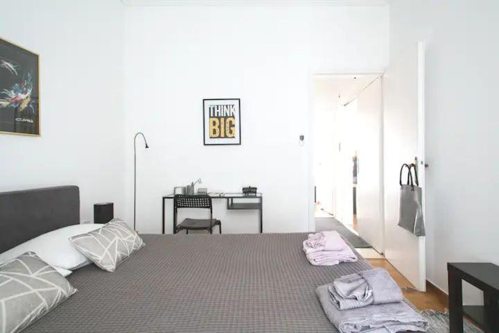 Ferienwohnung A.B.L One Metro Katehaki Athen Exterior foto