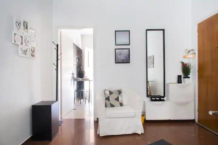 Ferienwohnung A.B.L One Metro Katehaki Athen Exterior foto