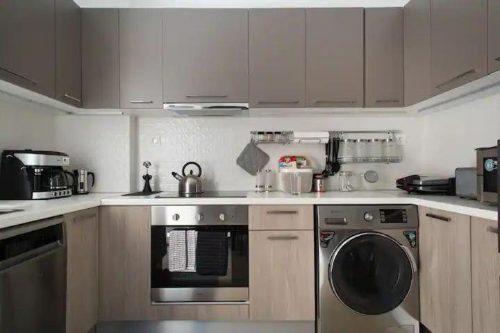 Ferienwohnung A.B.L One Metro Katehaki Athen Exterior foto